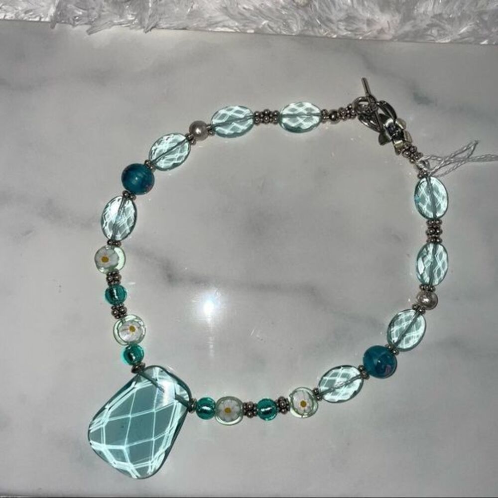 925 Silver Necklace 16” Sterling Silver Blue Stones Easy Clasp Womens Size 16”